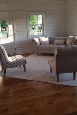 Bridal Cottage Sitting Area